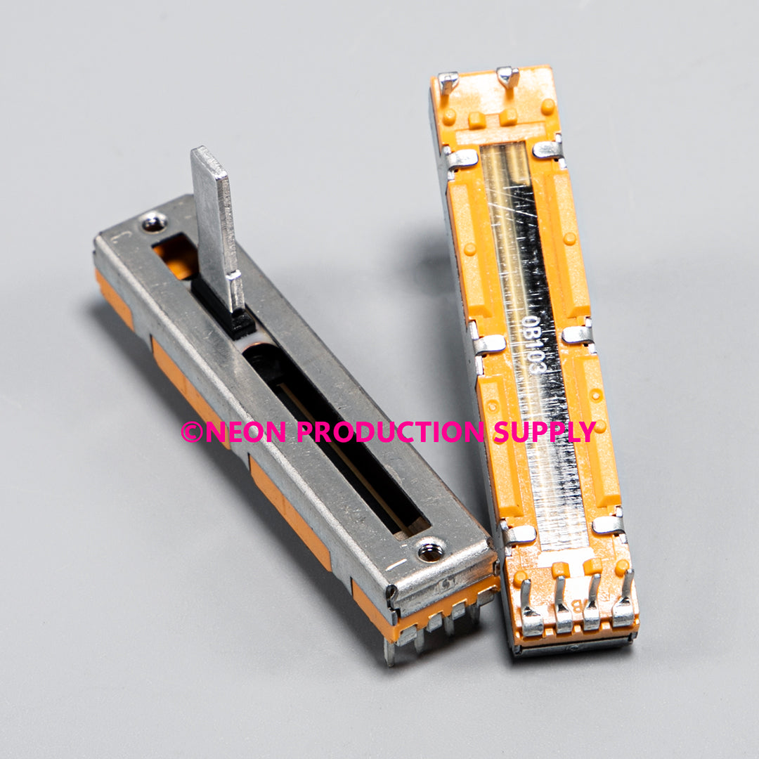 Music Tribe Behringer DeepMind 12 Fader - CT10-00033-000