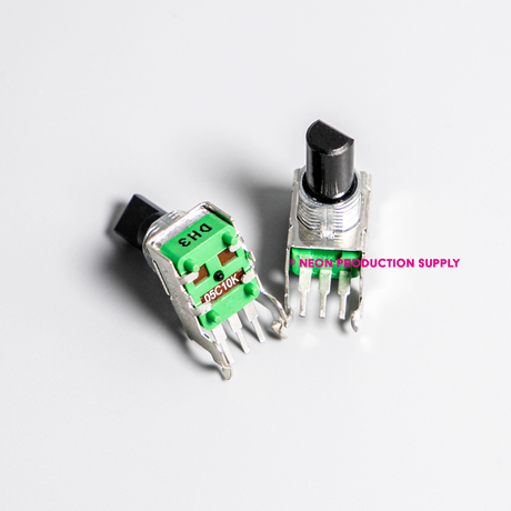 Music Tribe TC Helicon VoiceLive  Microphone Potentiometer - CT11-00377-000