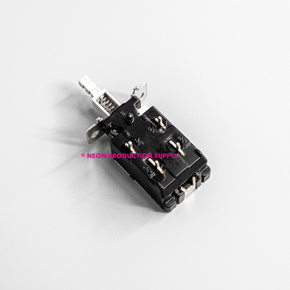 Crown Power Switch, DPST PUSHBUTTON VDECSA - 132498-1