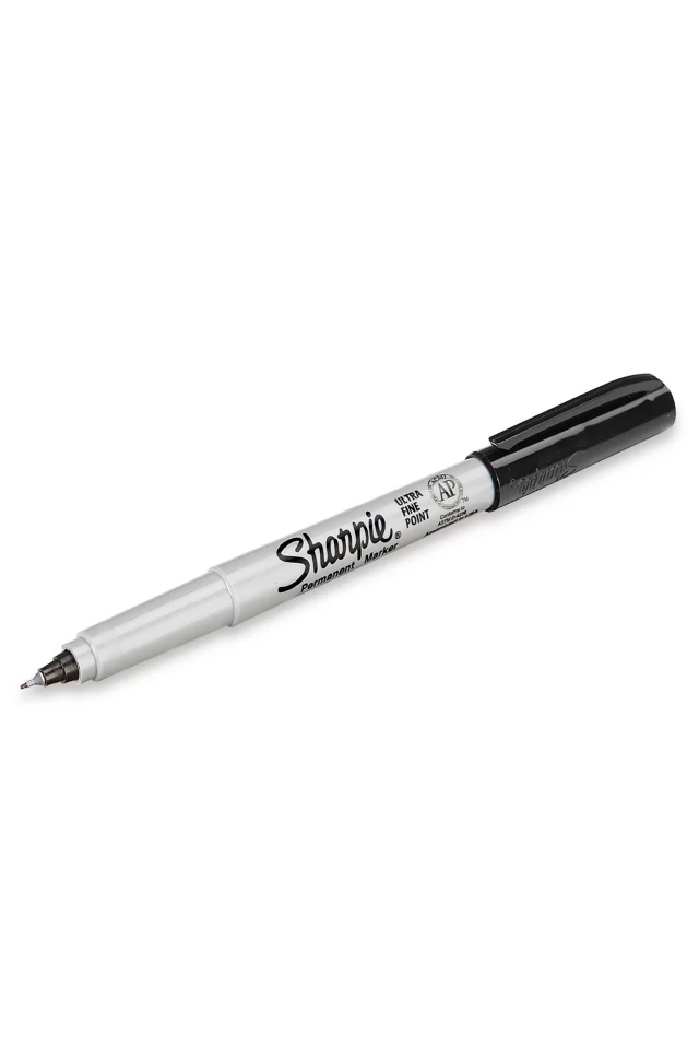 Sharpie Ultra Fine Point Marker, Black  - UFP-BK