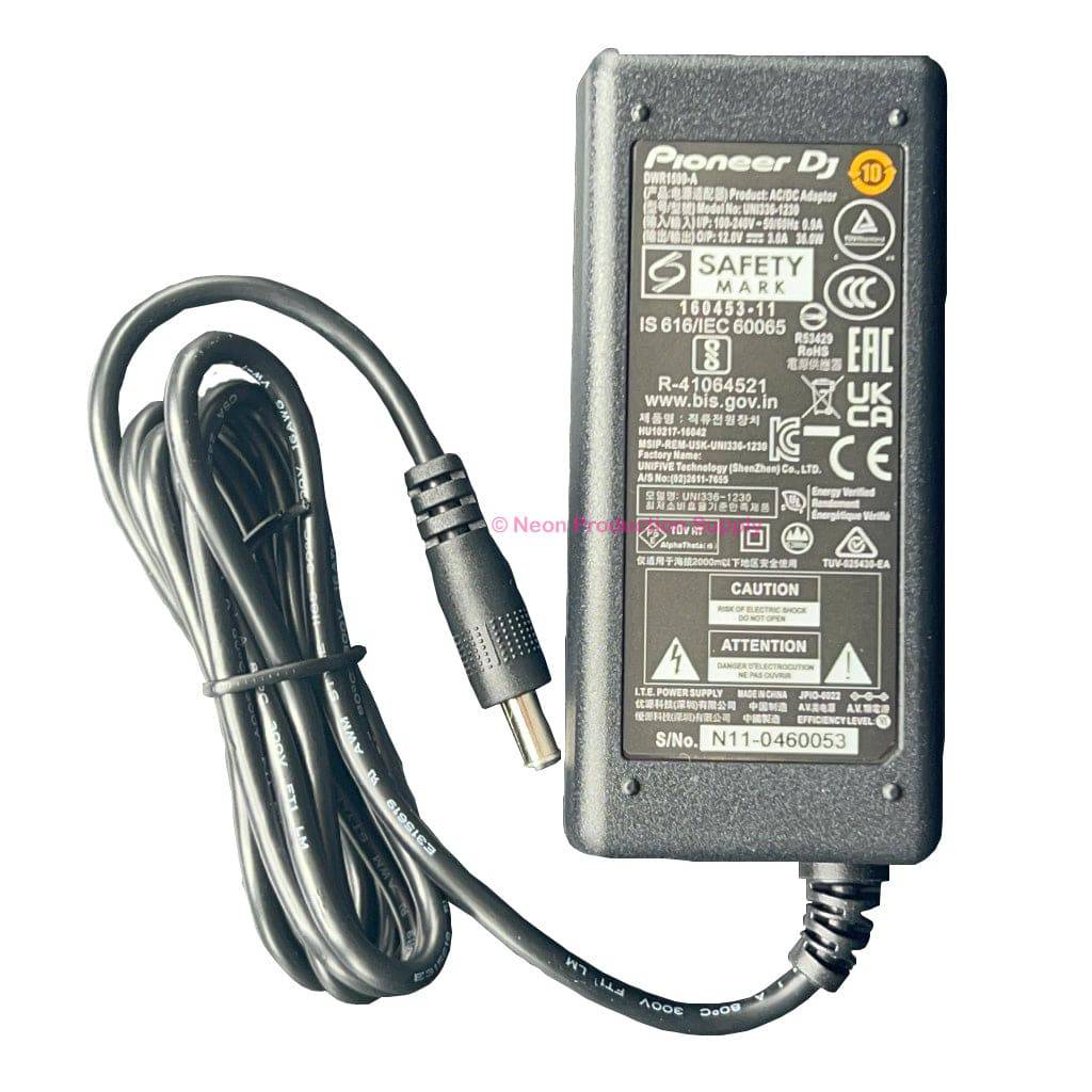ヤマハ エキサイター2 EX570Ⅱ サイドパネル 右 廃盤品 ⑥